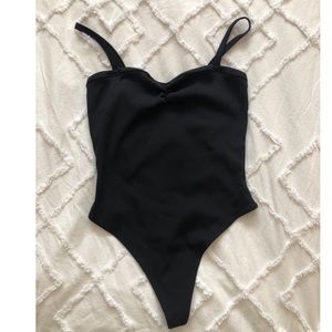 Wilfred Black Ribbed Scoop Neck Bodysuit